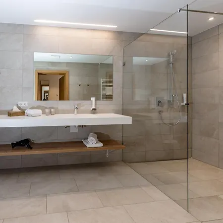 Apart Otel Ursprung 4*