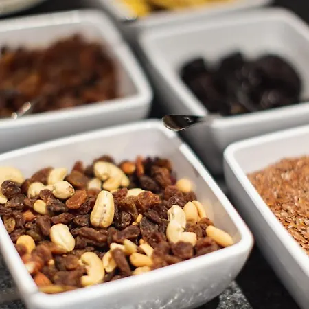 Ursprung 公寓式酒店 4*